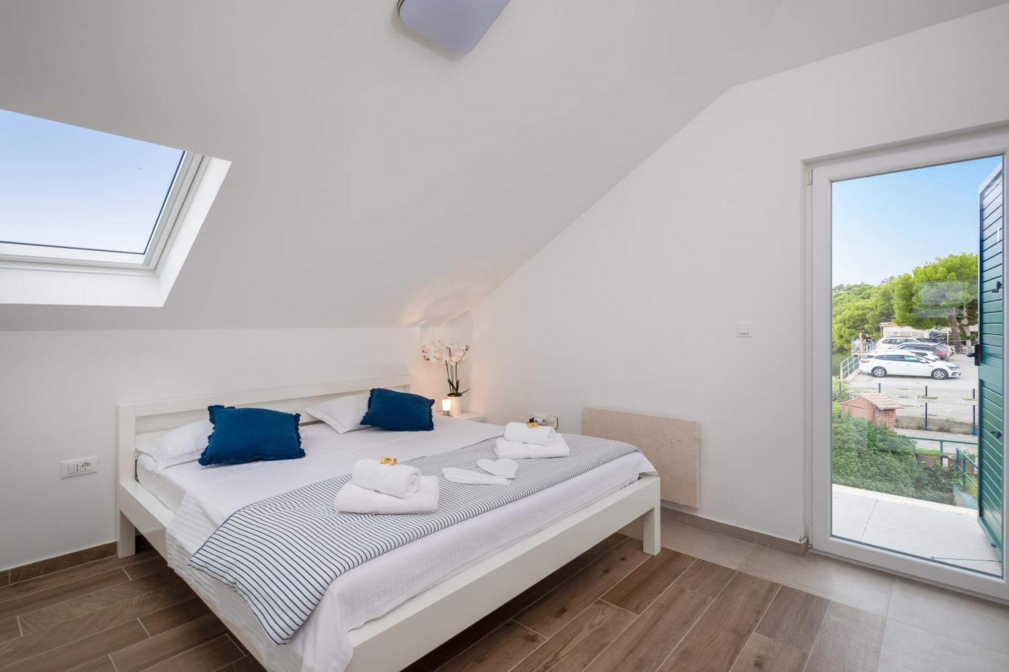 Epetium Beach Villa Split Ngoại thất bức ảnh