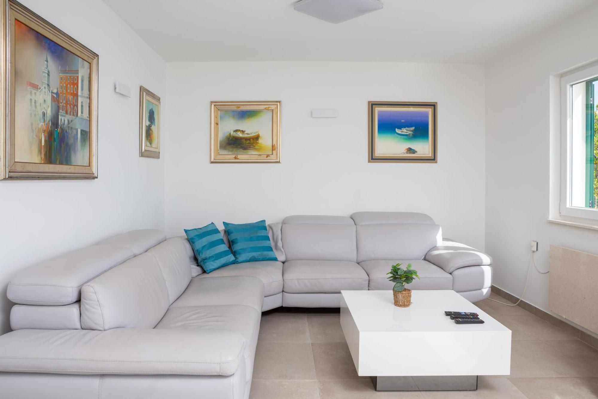 Epetium Beach Villa Split Ngoại thất bức ảnh