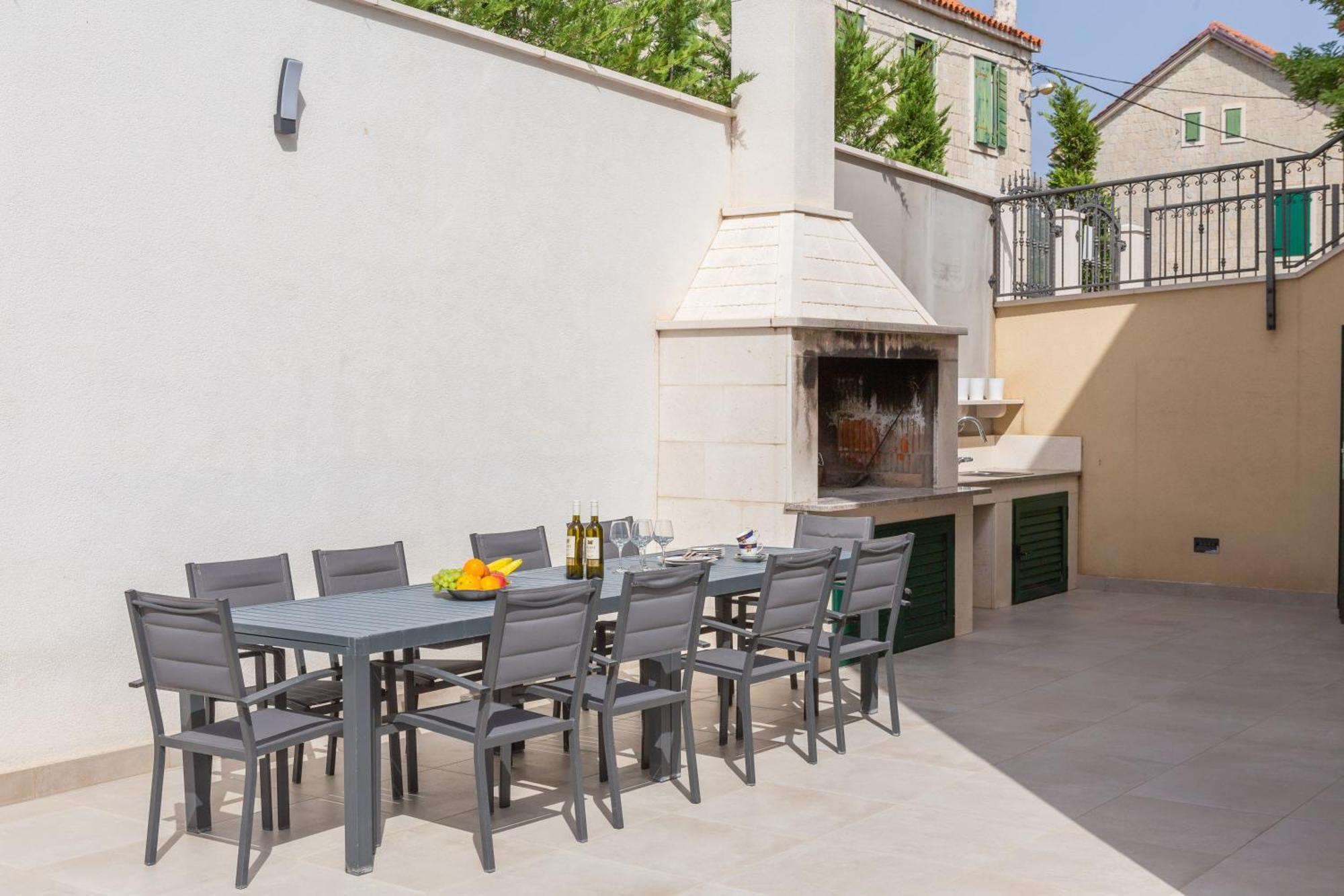 Epetium Beach Villa Split Ngoại thất bức ảnh