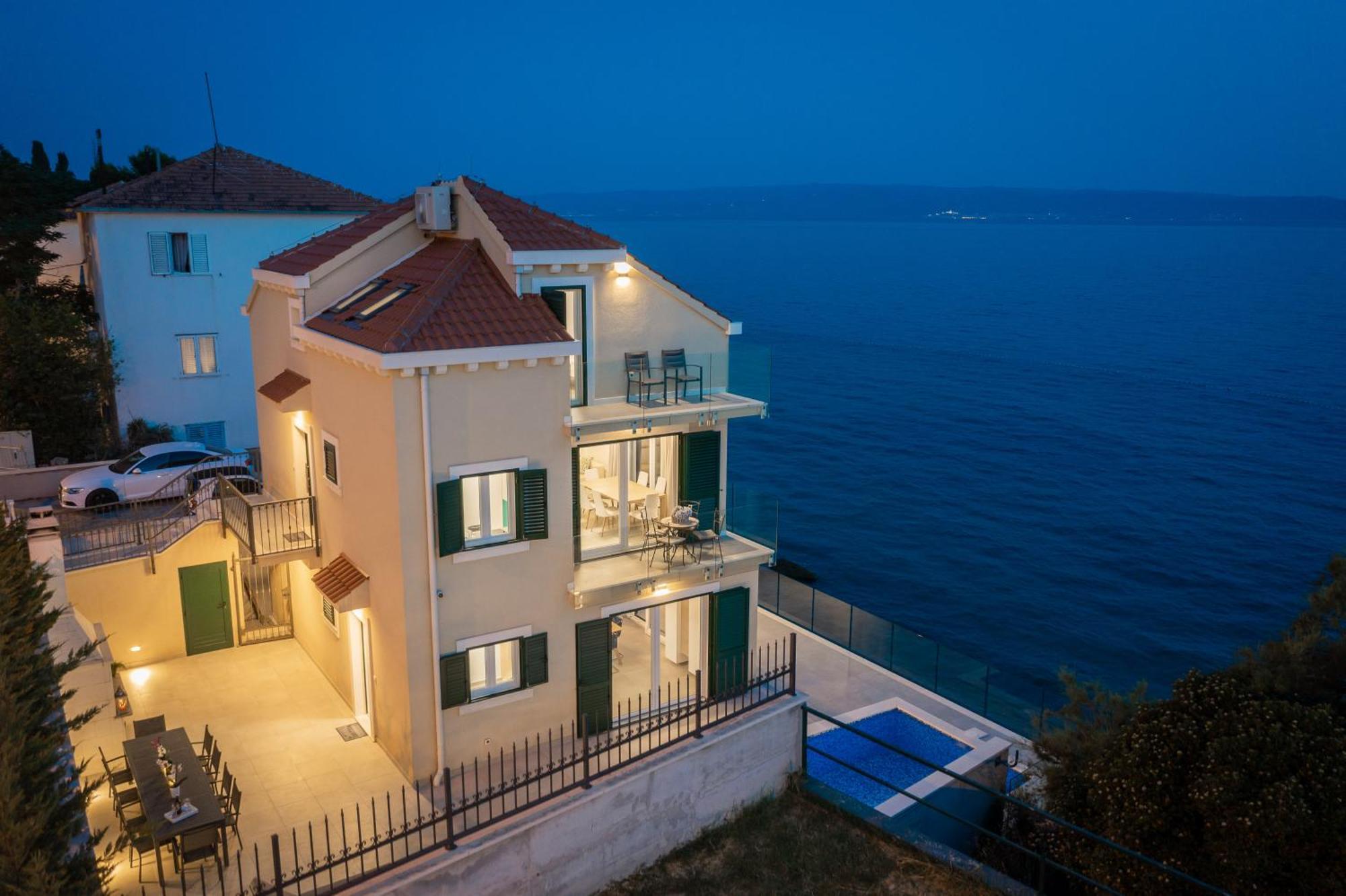 Epetium Beach Villa Split Ngoại thất bức ảnh